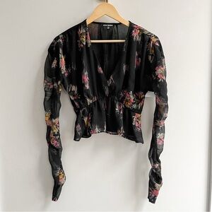 [steve madden] floral sheer chiffon ruched sleeve v neck blouse black multi